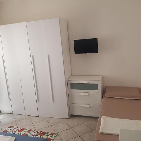 New House Daire Follonica Dış mekan fotoğraf