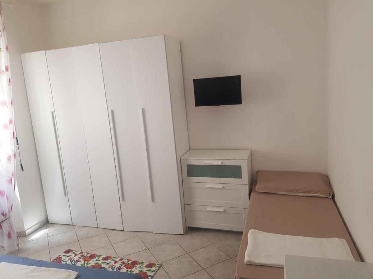 New House Daire Follonica Dış mekan fotoğraf